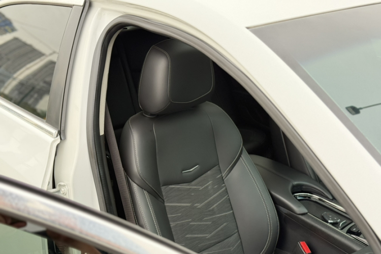 凯迪拉克ATS-L 2017款 28T 技术型中控内饰7002