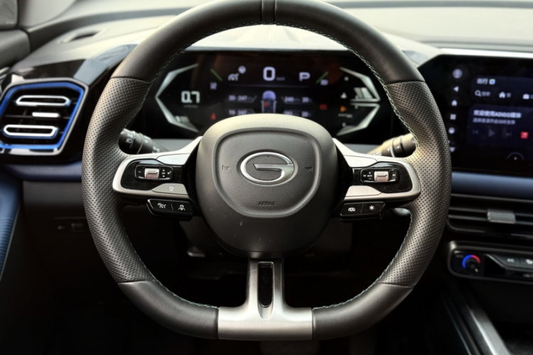 广汽传祺 传祺GS3 2023款 影速 270T R-STYLE版中控内饰7004