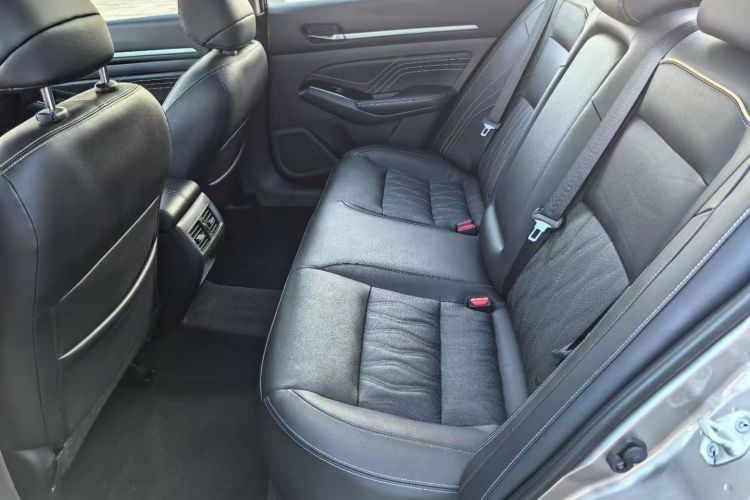 日产 天籁 2022款 2.0L XL-Upr 优享版中控内饰7002