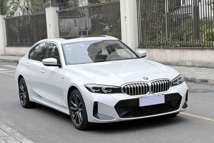 宝马3系 2024款 320Li M运动套装车身外观6002