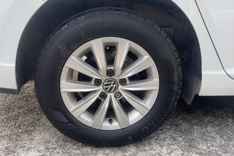 大众 朗逸 2023款 1.5L 自动得逸版车身外观6008