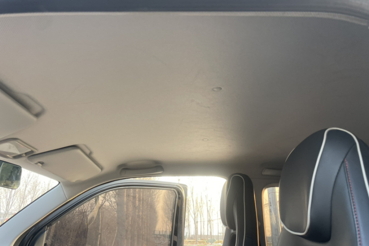 五菱汽车 宏光MINIEV 2022款 GAMEBOY 300km 玩咖款 磷酸铁锂局部细节22