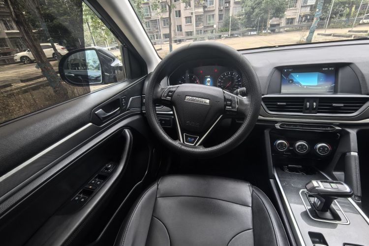 哈弗H6 2018款 蓝标 运动版 1.5T 自动两驱精英型中控内饰7007