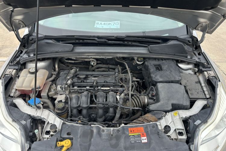 福特 福克斯 2012款 三厢 1.6L 自动风尚型中控内饰7005