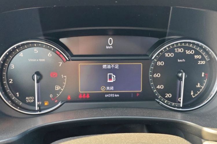 凯迪拉克XT4 2020款 改款 28T 两驱技术型中控内饰15