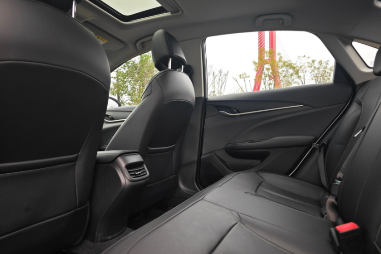 别克 英朗 2019款 18T 自动互联精英型 国VI中控内饰7006