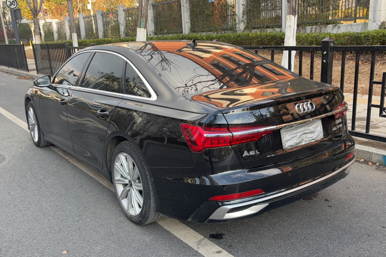 奥迪A6L 2023款 改款 45 TFSI 臻选动感型车身外观6008