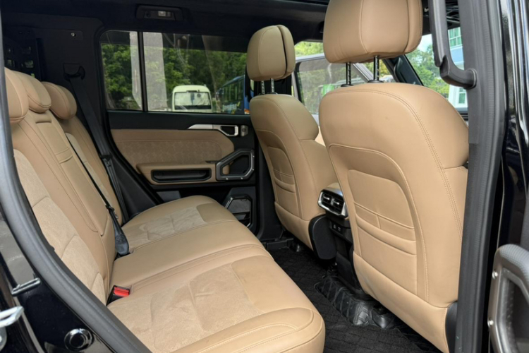 捷途旅行者 2023款 2.0T 四驱征服PRO中控内饰7012