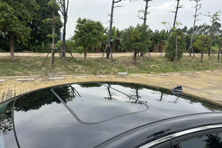 红旗H5 2022款 经典款 改款 1.8T 自动智联旗韵版局部细节57