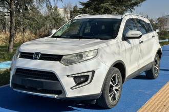 江铃 驭胜S330 2016款 1.5L GTDi 自动两驱时尚版