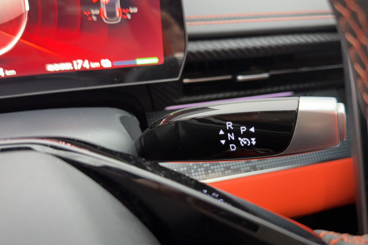 哪吒汽车 哪吒GT 2023款 560局部细节18