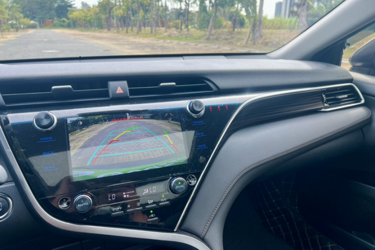 丰田 凯美瑞 2019款 2.5G 豪华版 国VI中控内饰7007