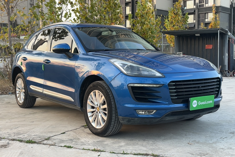 众泰SR9 2017款 2.0T 自动极致之路版车身外观6002