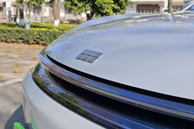 吉利银河 银河A7 2025款 EM-i 70km 启航版车身外观6008