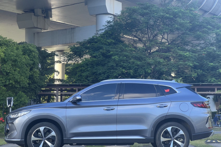 比亚迪 宋PLUS新能源 2021款 DM-i 110KM 旗舰PLUS车身外观6002