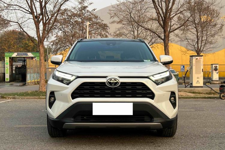 丰田 RAV4荣放 2023款 2.0L CVT两驱风尚Plus版车身外观6001
