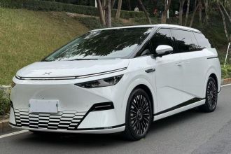 小鹏X9 2025款 740超长续航 Max