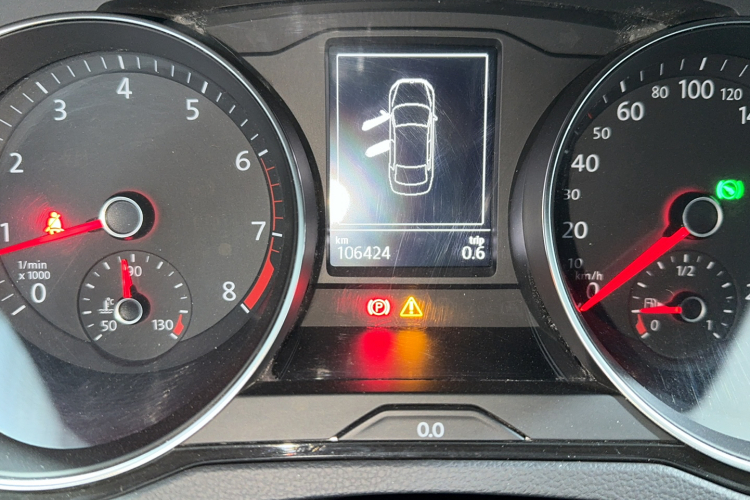 大众 迈腾 2018款 330TSI DSG 豪华型中控内饰15