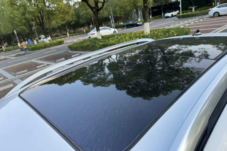 名爵ZS 2020款 180DVVT 自动Lite局部细节57