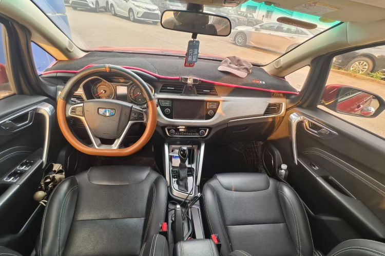 吉利汽车 远景X3 2017款 1.5L 自动尊贵型中控内饰7003