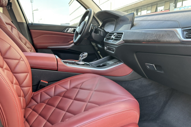 宝马X5 2022款 改款 xDrive 30Li M运动套装局部细节41