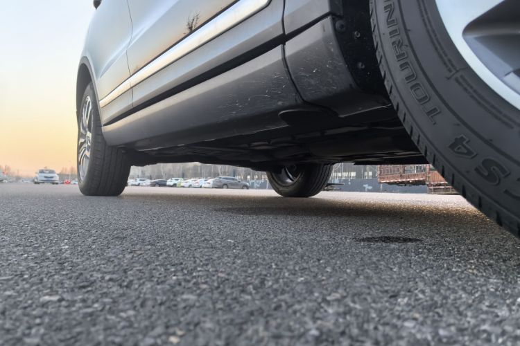 哈弗H7 2017款 红标H7L 2.0T 自动豪华型局部细节9003