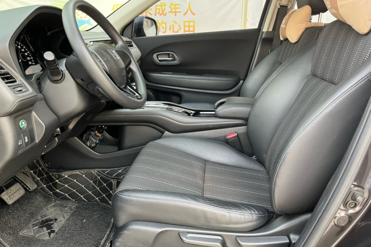 本田 缤智 2017款 1.8L CVT两驱精英型中控内饰7002
