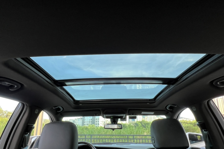 凯迪拉克XT4 2018款 28T 两驱豪华型局部细节22