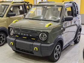 吉利银河 2025款 210km 熊猫骑士