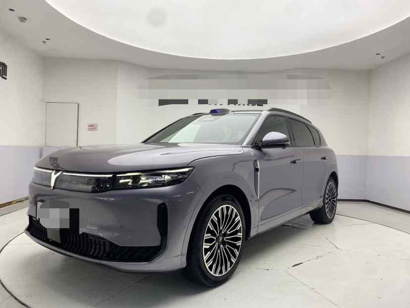 岚图汽车 岚图FREE 2025款 FREE+ 后驱乾崑版(1)