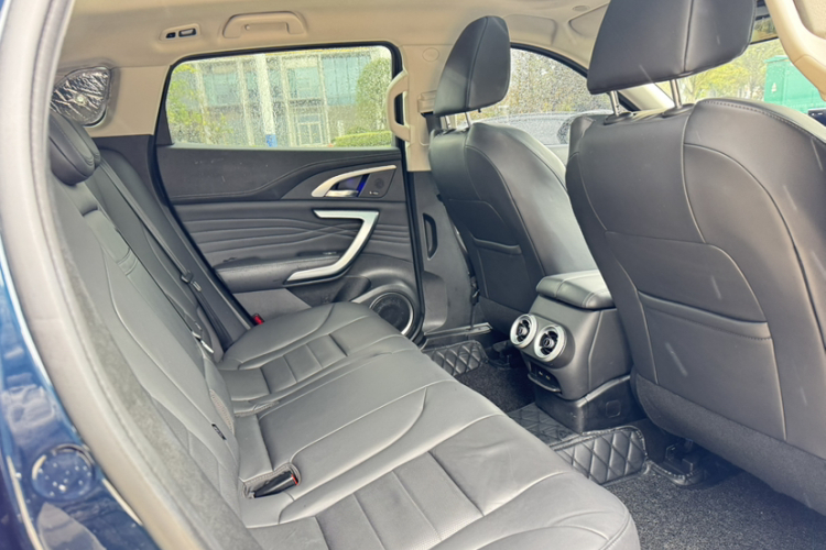 魏牌 VV7新能源 2020款 PHEV 2.0T 旗舰型中控内饰7005