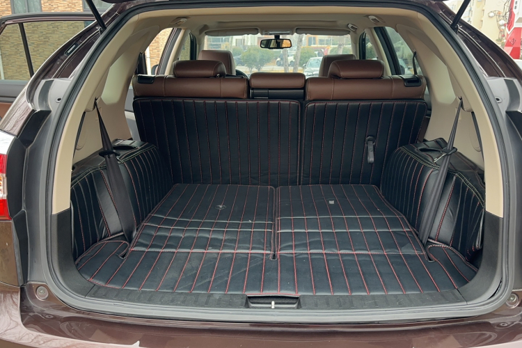 比亚迪S7 2015款 2.0T 升级版 自动旗舰型中控内饰7013