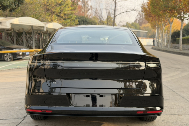 日产N7 2025款 510 Air车身外观6014