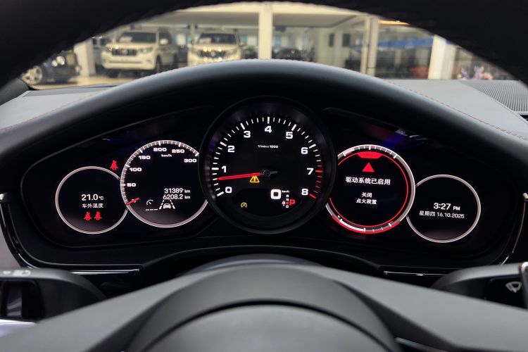 保时捷 2023款 Panamera 4 行政加长版 2.9T中控内饰15