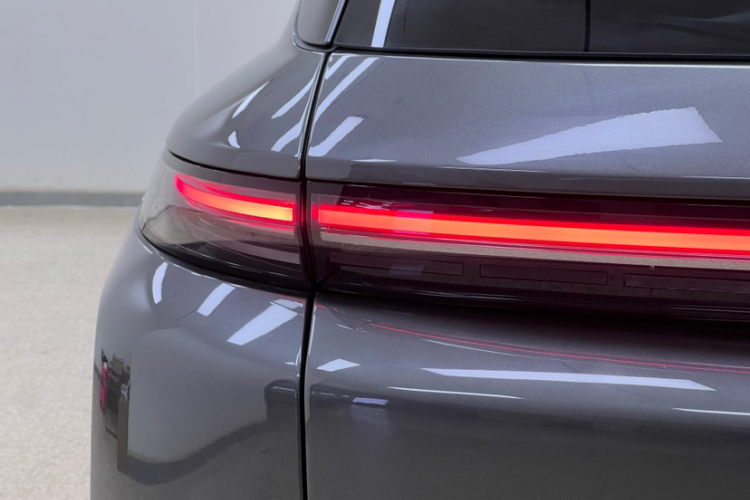 理想汽车 理想L8 2023款 Pro车身外观6003