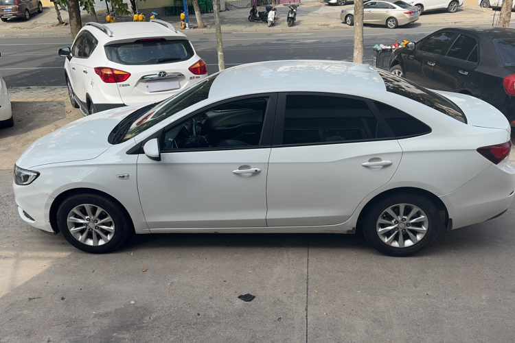 别克 英朗 2018款 15T 双离合进取型 国V车身外观6005