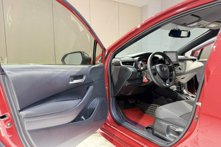 丰田 雷凌 2021款 TNGA 1.5L CVT进取版中控内饰7002