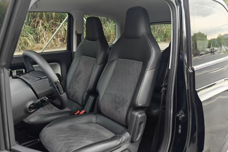 宝骏KiWi EV 2023款 大疆版 磷酸铁锂中控内饰7002