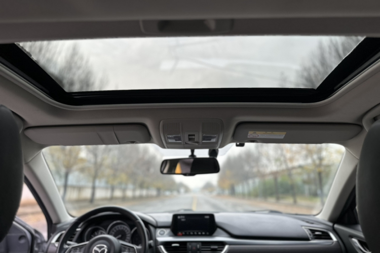 马自达 阿特兹 2018款 2.0L 蓝天豪华版 国VI中控内饰7009