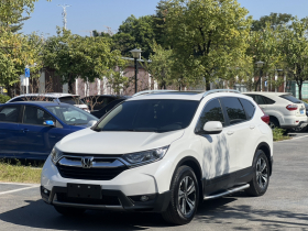 本田CR-V 2017款 240TURBO CVT两驱舒适版