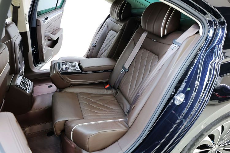 大众 辉昂 2021款 380TSI 尊贵版中控内饰7008