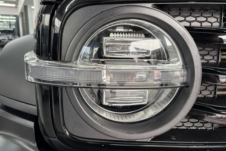 坦克300 2023款 越野版 2.0T 征服者车身外观6005