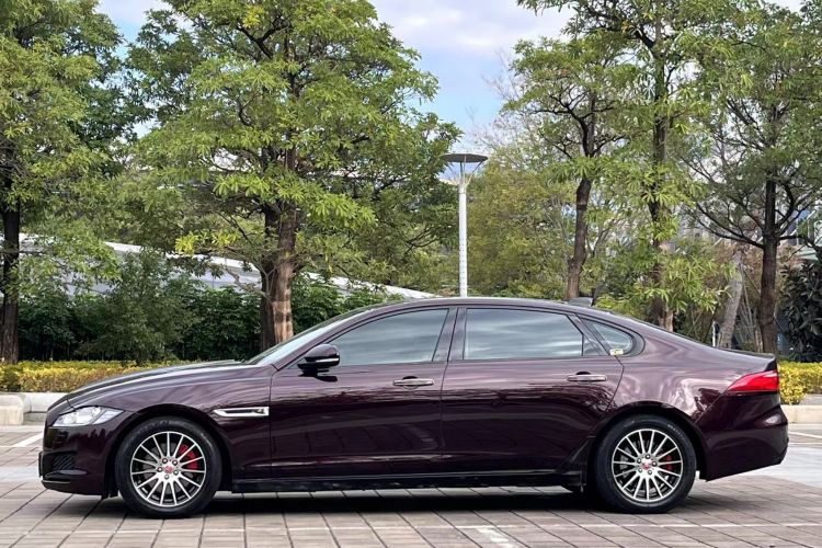 捷豹XFL 2017款 XFL 2.0T 200PS 豪华版车身外观6005