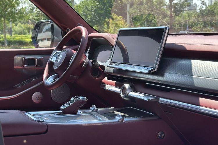 坦克700新能源 2024款 Hi4-T 极境版中控内饰7003