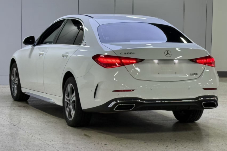 奔驰C级 2023款 C 200 L 运动版车身外观6002