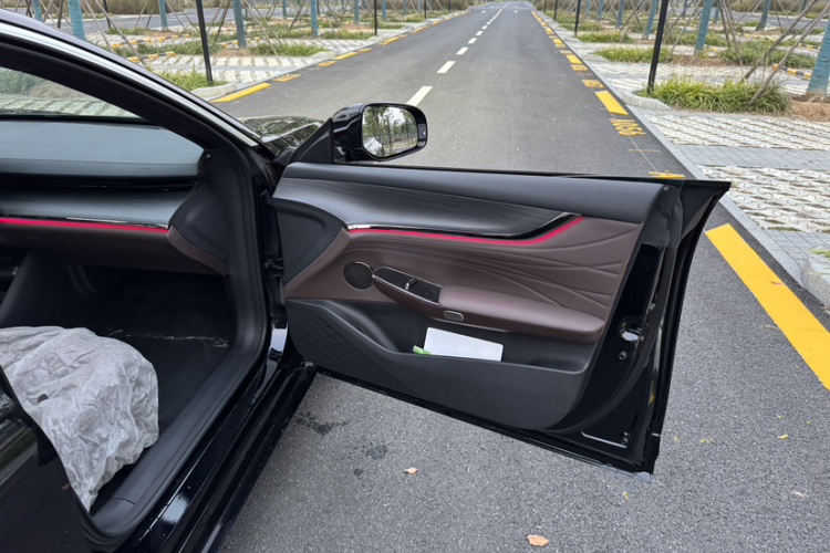 长安启源A07 2025款 蓝鲸增程版 230尊贵型中控内饰7006