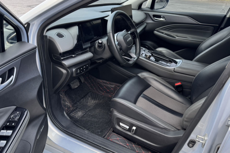 埃安 AION S Plus 2022款 80 科技版中控内饰7002