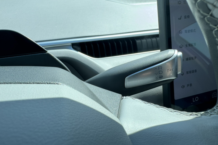 小鹏MONA M03 2024款 620 超长续航局部细节18