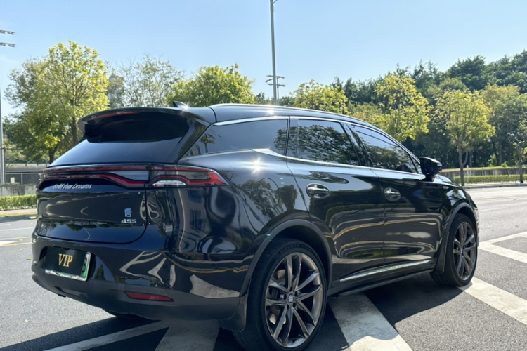 比亚迪 唐新能源 2018款 DM 2.0T 全时四驱智联创享型 7座 国V车身外观6006