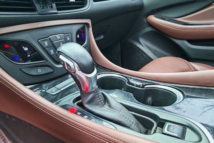 别克 昂科威 2018款 28T 四驱豪华型中控内饰7005